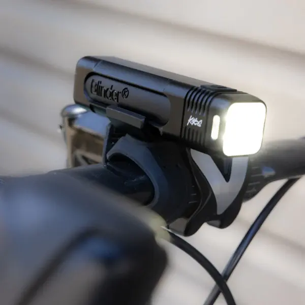 Knog Blinder 1000 Lümen Şarjlı Ön Lamba