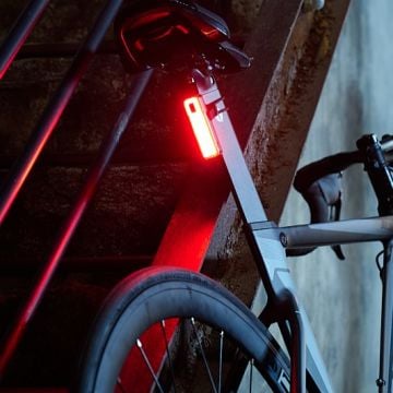 Moon Helix Sense 300 Lümen Usb Şarjlı Bisiklet Arka Lamba