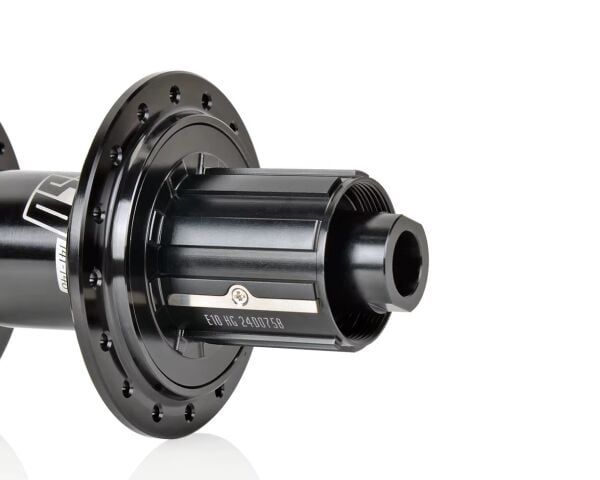 Koozer 650 12x148 Sokma Mil 6 Vida Disk 8-11s HG Mtb Arka Göbek Siyah