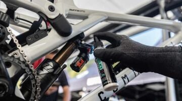 Muc-Off Silky Suspension Serum 100ml