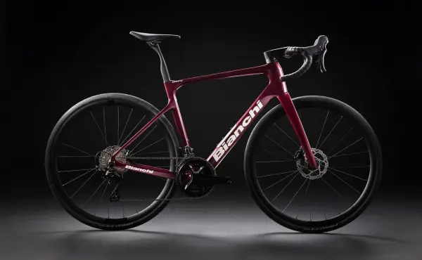 28 Bianchi Infinito 105 Di2 24v H.Disk Karbon Yarış Bisikleti