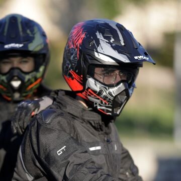 Sway FS-X1 Seul Warrior Full Face Vizörlü Kask Siyah-Gri-Kırmızı S Beden