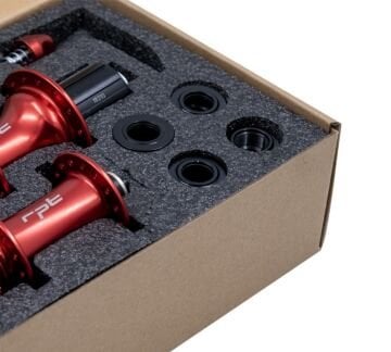 Raptor Göbek Seti Kırmızı (8–12s, QR + Thru Axle, 8–10s Pul Dahil 6 Vida)