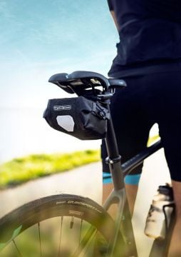 Ortlieb F9674 Micro Two Sele Altı Çanta 0,8L Mat Siyah