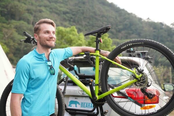 Bearack Genesis Pro BC-6638 3lü Araç Arkası Bisiklet Taşıyıcı