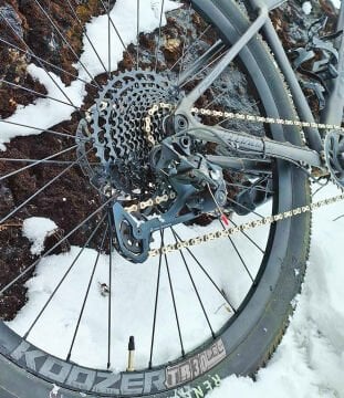 Koozer TR30 Pro 27.5'' 32H Çift Kat Alüminyum T.sız FV Tubeless XC, AM, DH, FR Jant Çemberi Siyah