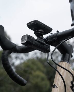 Knog Blinder 1300 Lümen Şarjlı Ön Lamba