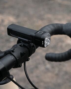 Knog Blinder 1300 Lümen Şarjlı Ön Lamba