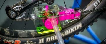 Muc-Off X-3 Dirty Chain Machine Zincir Temizlik Seti