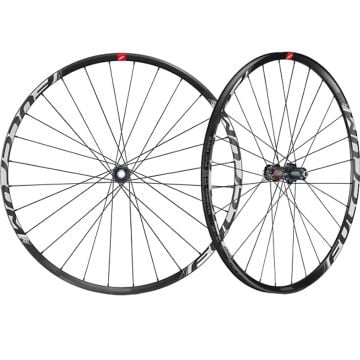 Fulcrum Red Zone 700 27.5'' 15x110,12x148 CL Disk HG Jant Seti