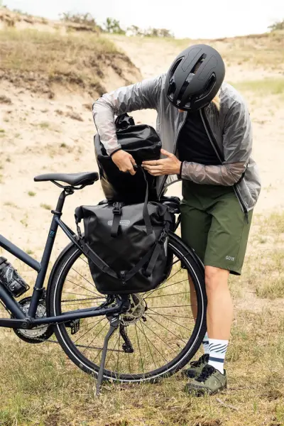 Ortlieb K39 Rack-Pack Arka Bagaj/Seyahat Çantası 24L Kırmızı