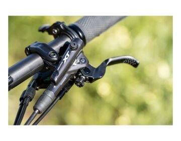 Shimano Deore XT BL-M8100(L), BR-M8120(F) 4 Piston Ön-Sol Hidrolik Fren Seti